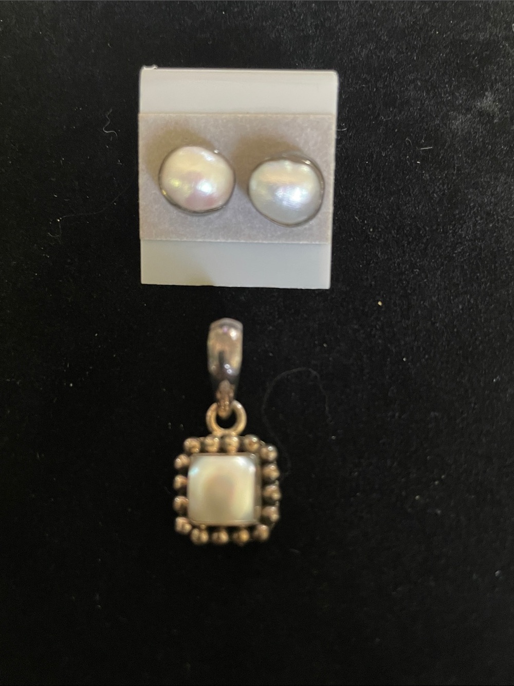 Silpada 925 Sterling Cultured Pearl Earrings and Pendant Set eBay:$53. 8/21/6.